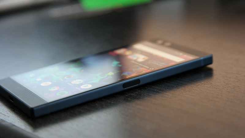At one time they seemed like a good idea, but I’m not sure there’s a real need for side-mounted fingerprint sensors anymore.